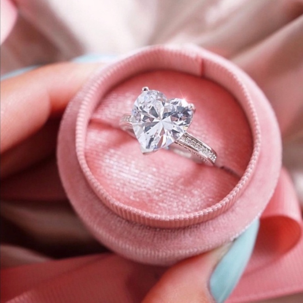 NEW Sterling Silver Heart Shaped Diamond Ring - Picture 4 of 5